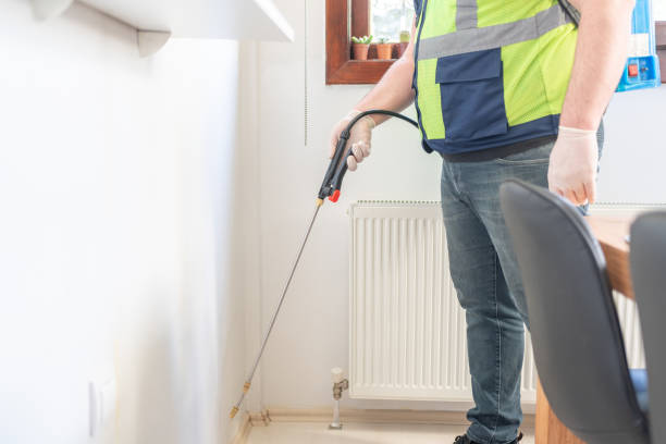 Best Residential Pest Control  in Parklawn, CA